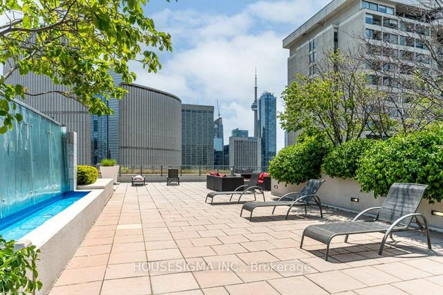 909 - 111 Elizabeth St, Condo with 1 bedrooms, 1 bathrooms and 1 parking in Toronto ON | Image 32