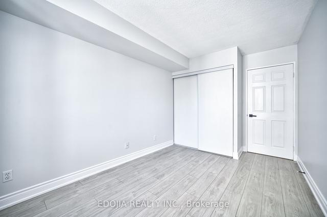 PH208 - 35 Empress Ave, Condo with 2 bedrooms, 2 bathrooms and 1 parking in North York ON | Image 10