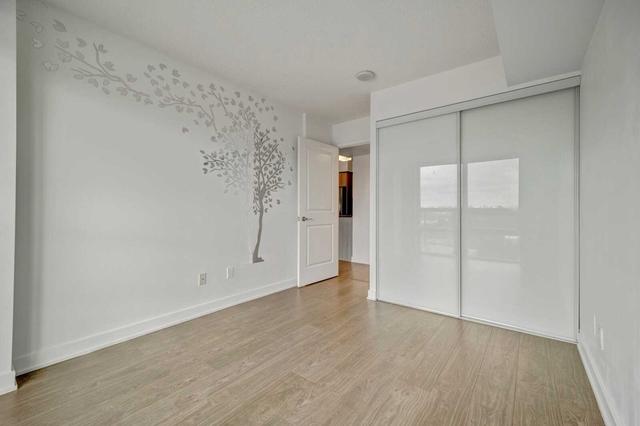 909 - 185 Bonis Ave, Condo with 1 bedrooms, 1 bathrooms and 1 parking in Toronto ON | Image 2