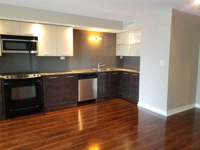 909 - 8 Telegram Mews, Condo with 2 bedrooms, 2 bathrooms and 1 parking in Toronto ON | Image 14