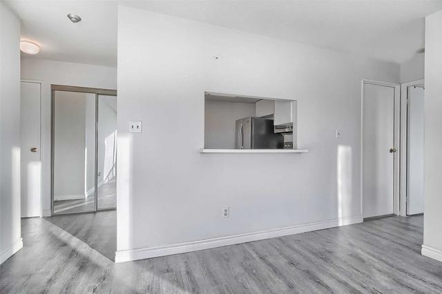 PH201 - 5765 Yonge St, Condo with 1 bedrooms, 1 bathrooms and 2 parking in North York ON | Image 3