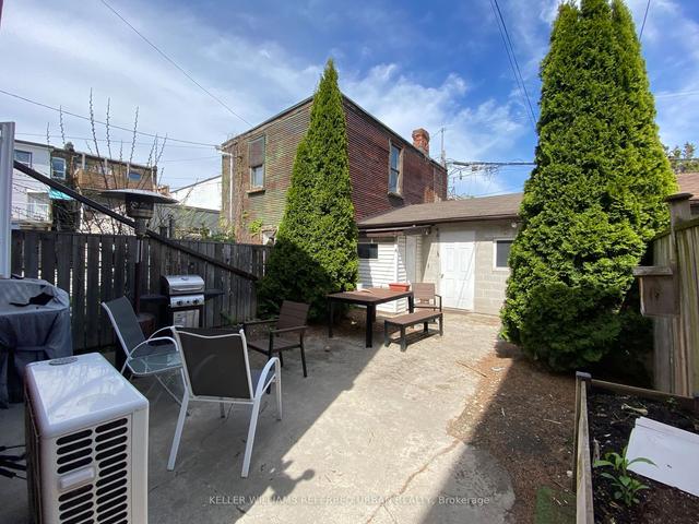 MAIN - 429 Ossington Ave, House detached with 2 bedrooms, 1 bathrooms and 1 parking in Toronto ON | Image 7