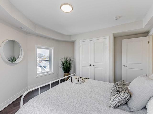 PH1 - 27 Somers Ave, Condo with 2 bedrooms, 1 bathrooms and 1 parking in East York ON | Image 21