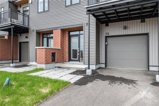 112 Venasque Private, Townhouse with 2 bedrooms, 3 bathrooms and 2 parking in Ottawa ON | Image 2