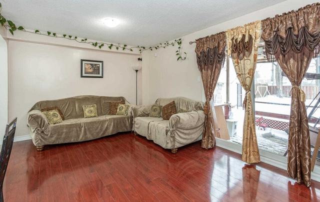 9 Hernon Crt, House semidetached with 3 bedrooms, 2 bathrooms and 2 parking in Brampton ON | Image 15
