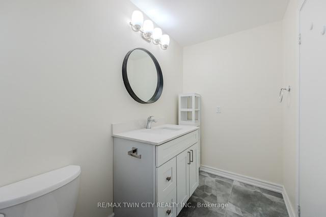 PH15 - 30 Blue Springs Dr, Condo with 2 bedrooms, 2 bathrooms and 2 parking in Waterloo ON | Image 10