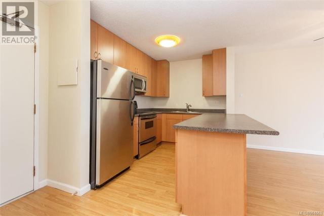 511 - 1745 Leighton Rd, Condo with 1 bedrooms, 1 bathrooms and 1 parking in Victoria BC | Image 8