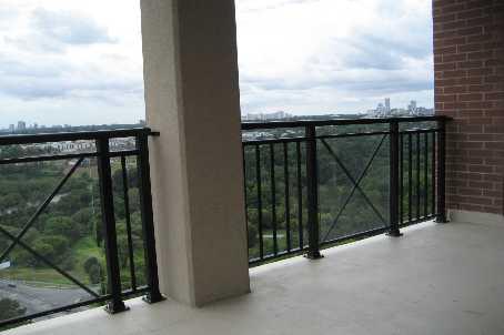 PH-2001 - 1101 Leslie St, Condo with 2 bedrooms, 2 bathrooms and 2 parking in North York ON | Image 9