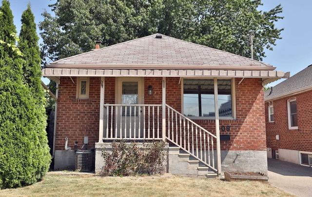 909 Islington Ave, House detached with 2 bedrooms, 2 bathrooms and 3 parking in Etobicoke ON | Image 12