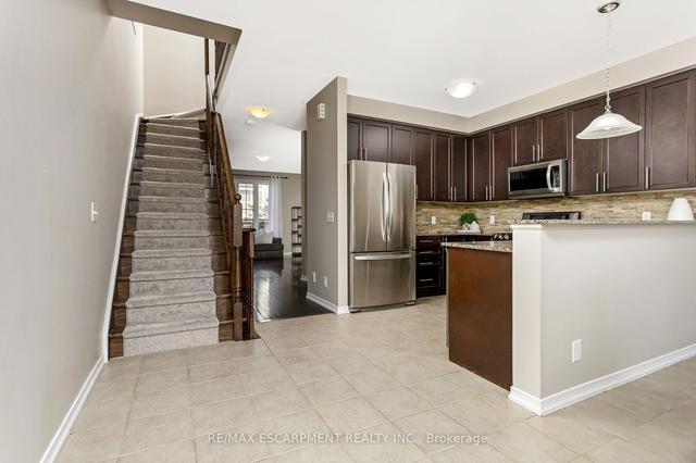14 Bergamont Rd, Townhouse with 3 bedrooms, 4 bathrooms and 2 parking in Brampton ON | Image 10