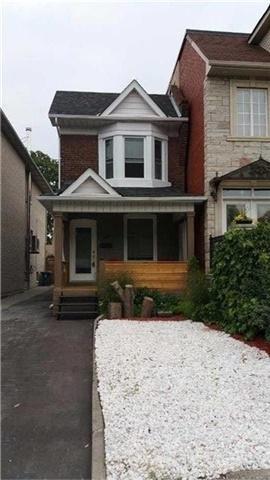 MAIN - 369 Bartlett Ave, House detached with 3 bedrooms, 1 bathrooms and 2 parking in Toronto ON | Image 1