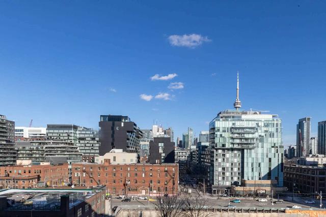 909 - 701 King St W, Condo with 2 bedrooms, 2 bathrooms and 1 parking in Toronto ON | Image 13