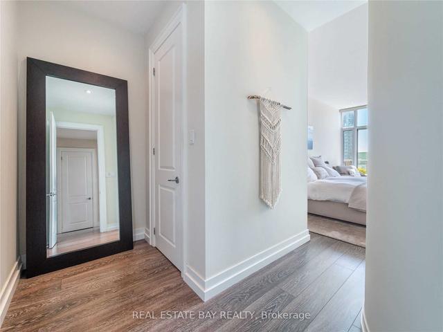 PH-2 - 127 Queen St E, Condo with 2 bedrooms, 3 bathrooms and 2 parking in Toronto ON | Image 4