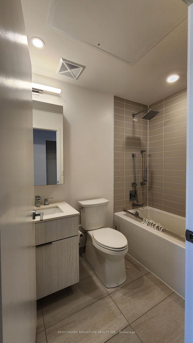 2914 - 25 Richmond St E, Condo with 1 bedrooms, 1 bathrooms and 0 parking in Toronto ON | Image 7