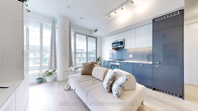 801 - 835 St Clair Ave W, Condo with 2 bedrooms, 2 bathrooms and 1 parking in Toronto ON | Image 9