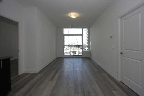 PH-15 - 95 N Park Rd, Condo with 2 bedrooms, 2 bathrooms and 1 parking in Vaughan ON | Image 2