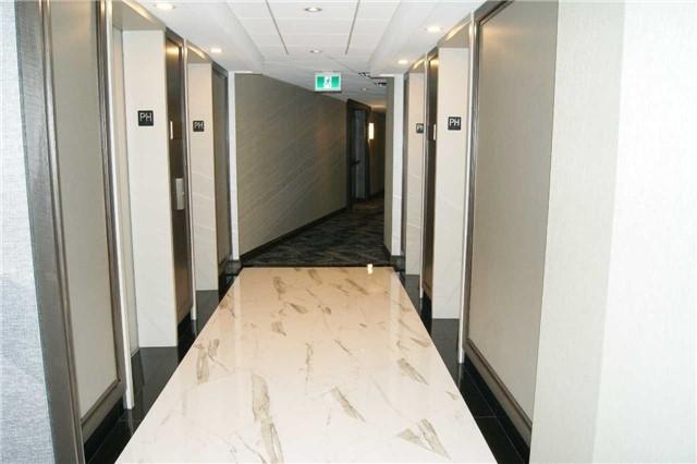 PH-12 - 5444 Yonge St, Condo with 1 bedrooms, 2 bathrooms and 2 parking in North York ON | Image 11