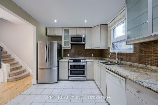 MAIN - 39 Windermere Ave, House detached with 3 bedrooms, 2 bathrooms and 1 parking in Toronto ON | Image 4
