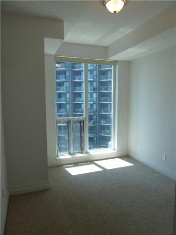 909 - 2119 Lake Shore Blvd W, Condo with 2 bedrooms, 2 bathrooms and 1 parking in Etobicoke ON | Image 6