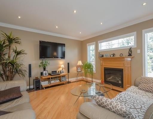 909 Knotty Pine Grove, House detached with 4 bedrooms, 4 bathrooms and 2 parking in Mississauga ON | Image 10
