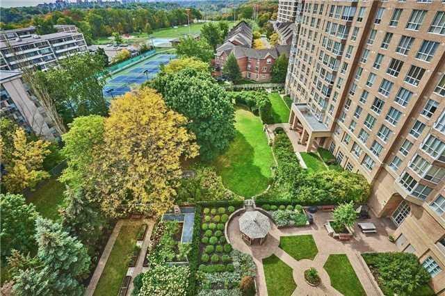 PH-15 - 11 Thorncliffe Park Dr, Condo with 2 bedrooms, 2 bathrooms and 0 parking in East York ON | Image 5