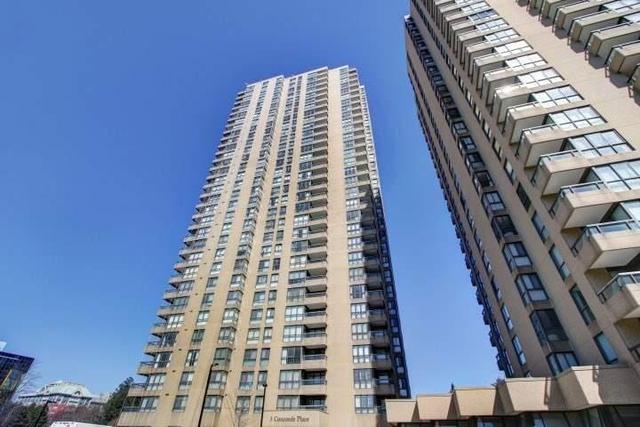 PH1 - 3 Concorde Pl, Condo with 1 bedrooms, 2 bathrooms and 1 parking in North York ON | Image 1