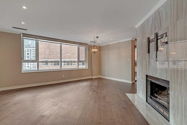 PH-1 - 55 Wellesley St E, Condo with 2 bedrooms, 2 bathrooms and 1 parking in Toronto ON | Image 16