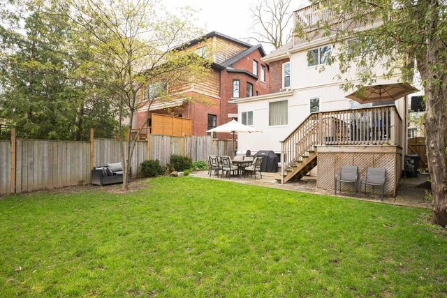 MAIN - 41 Balmoral Ave, House detached with 2 bedrooms, 1 bathrooms and 1 parking in Toronto ON | Image 8