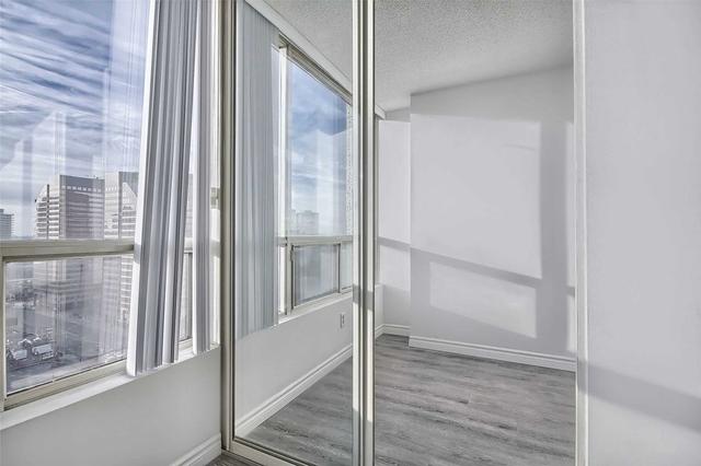 PH201 - 5765 Yonge St, Condo with 1 bedrooms, 1 bathrooms and 2 parking in North York ON | Image 9