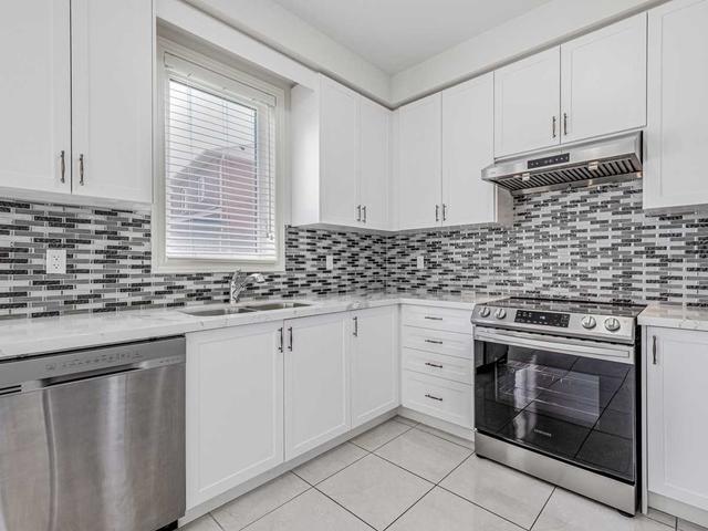 MAIN - 37 Enclave Trail, House attached with 3 bedrooms, 3 bathrooms and 1 parking in Brampton ON | Image 2