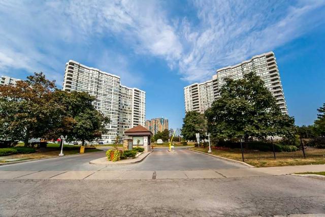 PH201 - 350 Alton Towers Cir, Condo with 2 bedrooms, 2 bathrooms and 1 parking in Scarborough ON | Image 12