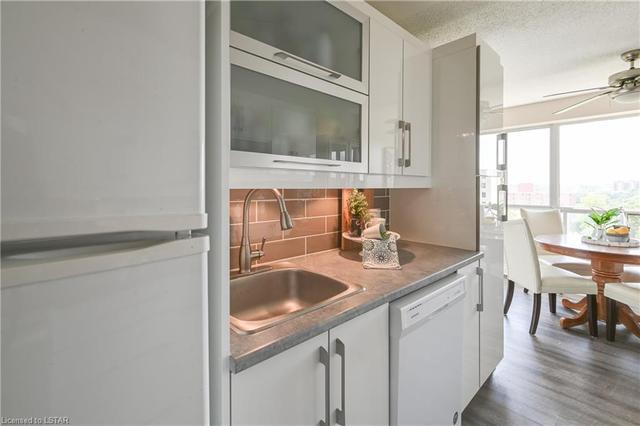 909 - 95 Base Line Rd W, House attached with 2 bedrooms, 2 bathrooms and 2 parking in London ON | Image 15