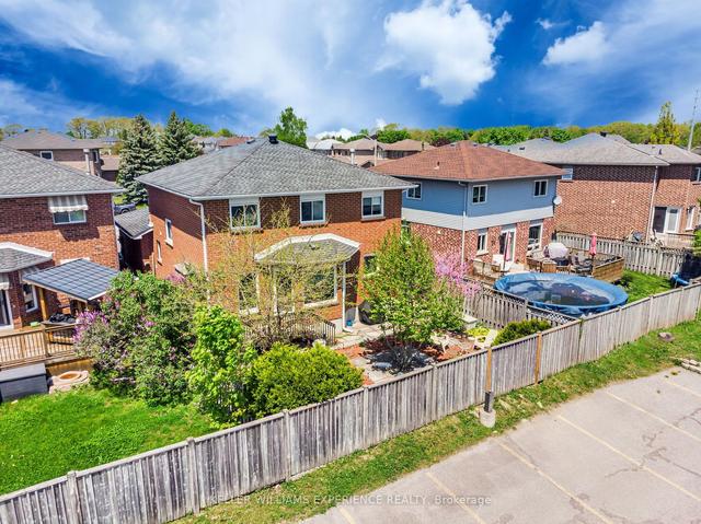 9 Lang Dr, House detached with 3 bedrooms, 3 bathrooms and 6 parking in Barrie ON | Image 32