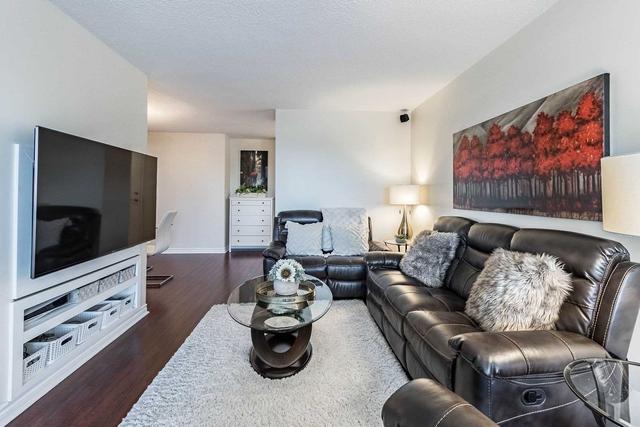 909 - 355 Rathburn Rd E, Condo with 3 bedrooms, 2 bathrooms and 2 parking in Mississauga ON | Image 5