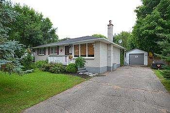 8034 Main St, House detached with 3 bedrooms, 1 bathrooms and 3 parking in Everett ON | Image 1