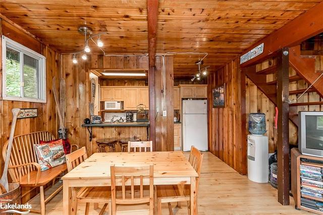 4 Severn River Shore, House detached with 2 bedrooms, 1 bathrooms and null parking in Muskoka Lakes ON | Image 49