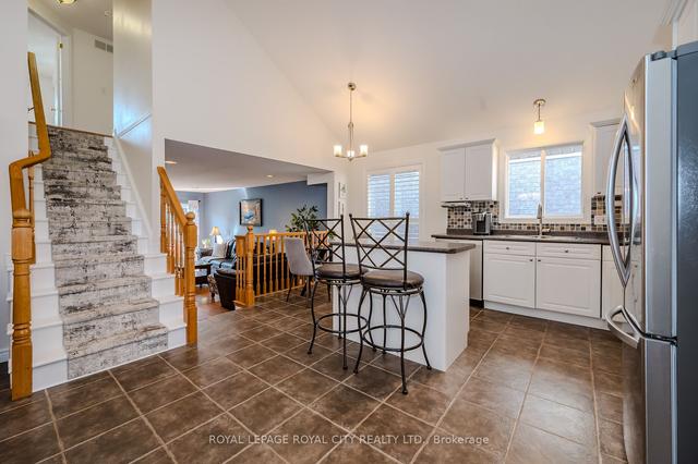 103 Cedarvale Ave, House detached with 4 bedrooms, 3 bathrooms and 3 parking in Guelph ON | Image 1