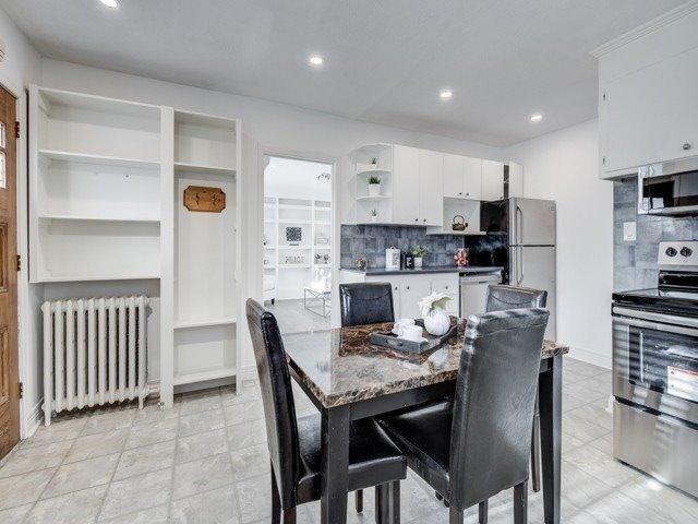 MAIN - 34 Glencrest Blvd, House detached with 2 bedrooms, 1 bathrooms and 3 parking in East York ON | Image 2