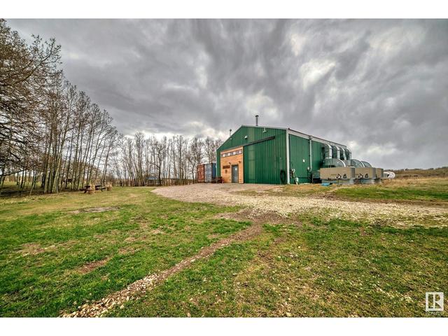 25113 Twp Rd 272, House detached with 3 bedrooms, 2 bathrooms and null parking in Rocky View County AB | Image 50