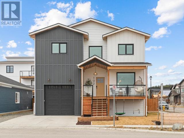 102 Leota St, House detached with 6 bedrooms, 5 bathrooms and null parking in Whitehorse YT | Image 4