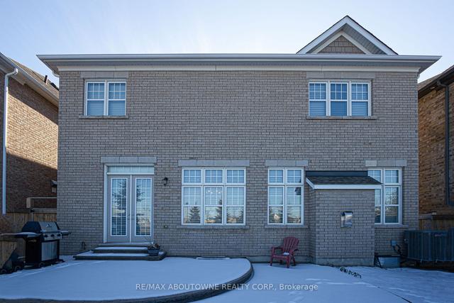 3169 Sunflower Dr, House detached with 4 bedrooms, 5 bathrooms and 4 parking in Oakville ON | Image 26