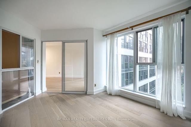 503 - 222 The Espl, Condo with 2 bedrooms, 2 bathrooms and 1 parking in Toronto ON | Image 14