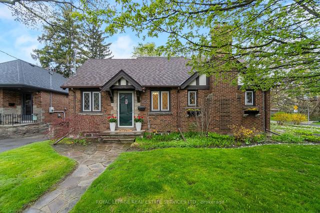 909 Royal York Rd, House detached with 3 bedrooms, 3 bathrooms and 5 parking in Etobicoke ON | Image 23
