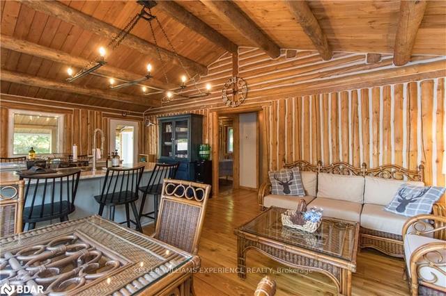 337 Deer Run Rd, House detached with 2 bedrooms, 1 bathrooms and 21 parking in Magnetawan ON | Image 6