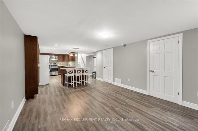 1483 Fisher Ave, House detached with 2 bedrooms, 2 bathrooms and 5 parking in Burlington ON | Image 22
