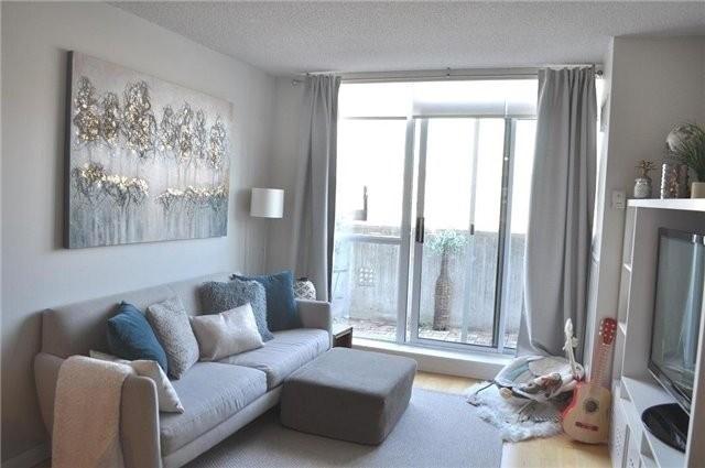 PH15 - 18 Stafford St, Condo with 1 bedrooms, 2 bathrooms and 0 parking in Toronto ON | Image 1