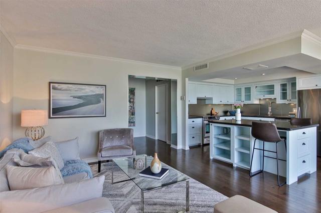 PH-12 - 55 Harbour Sq, Condo with 2 bedrooms, 2 bathrooms and 2 parking in Toronto ON | Image 36
