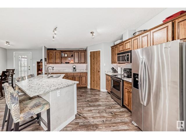25113 Twp Rd 272, House detached with 3 bedrooms, 2 bathrooms and null parking in Rocky View County AB | Image 15