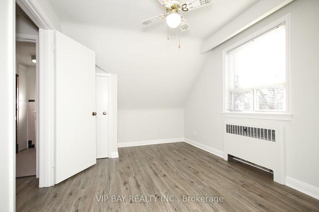 MAIN - 146 Horsham Ave, House detached with 3 bedrooms, 2 bathrooms and 2 parking in North York ON | Image 3