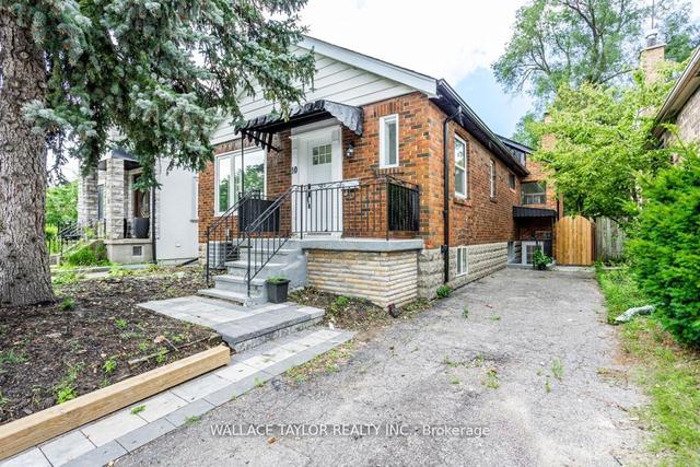 MAIN - 10 O'connor Dr, House detached with 3 bedrooms, 1 bathrooms and 2 parking in East York ON | Image 6